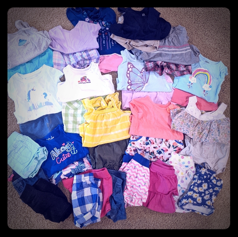 Lot of 2T girl summer clothes